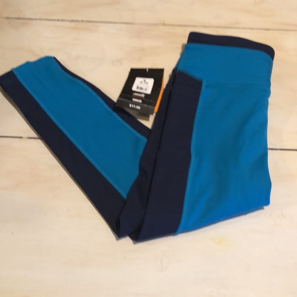 Avis Capri high waist spandex new with tags